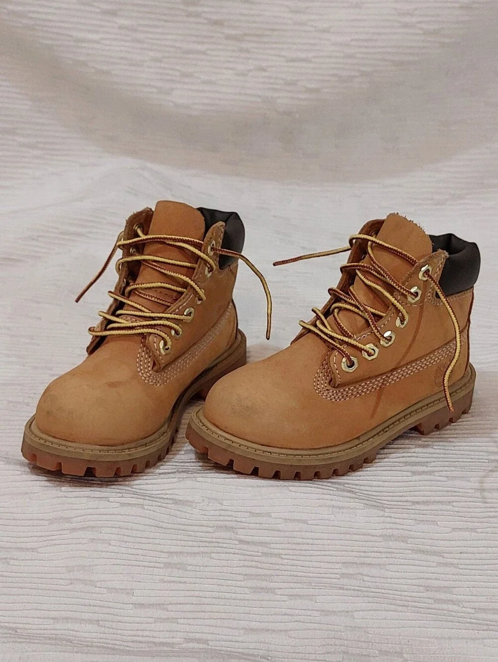 Timberland Kids Wheat Lace-Up Work Boots Size 9